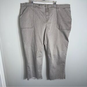 LOGO by Lori Goldstein Boyfriend Jeans-Raw Hem-Light Gray-Size 26WP 26 Petite